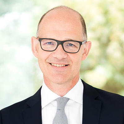 Konterfei Dr. Traugott Ullrich